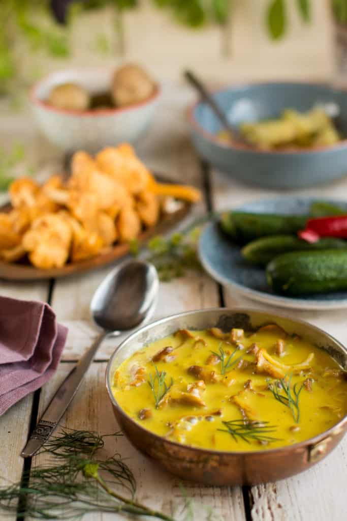 Vegan Chanterelle Recipes to Delight your Tastebuds Vegan on Board