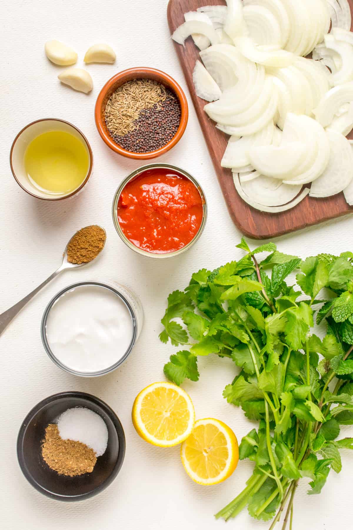 Ingredients for the vegan masala sauce.