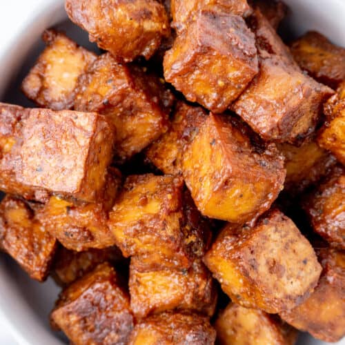 Cubes of tofu crispy baked with a flavourful brown coating.