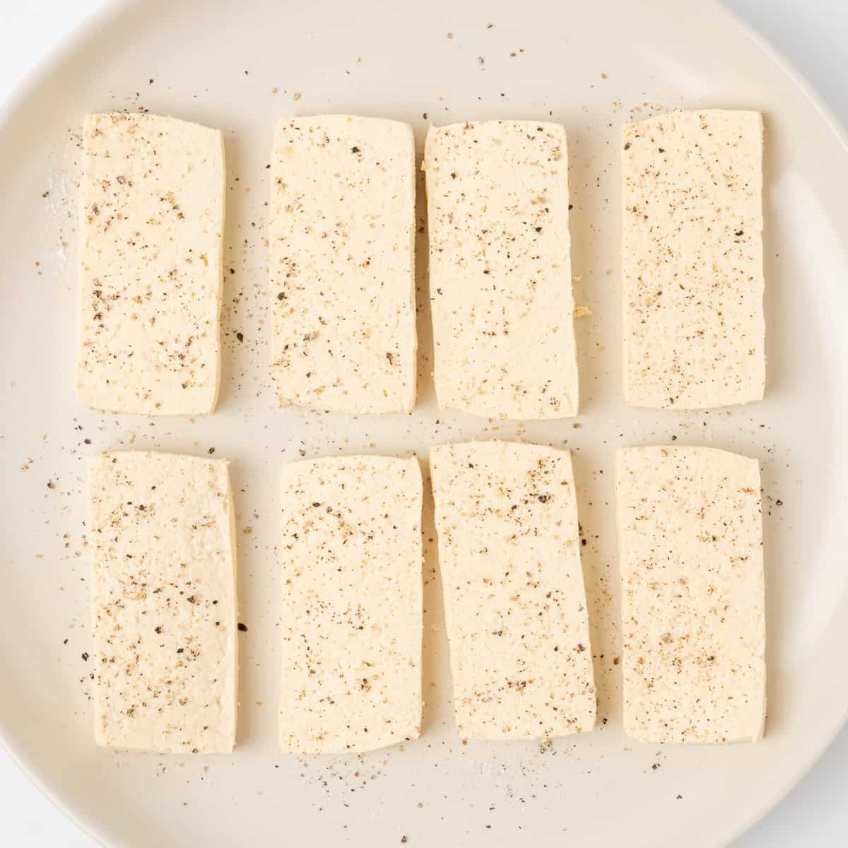Seasoned slices of tofu.